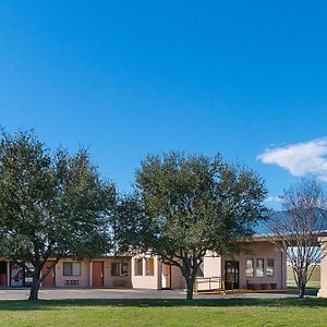 Motel 6-Waco, Tx